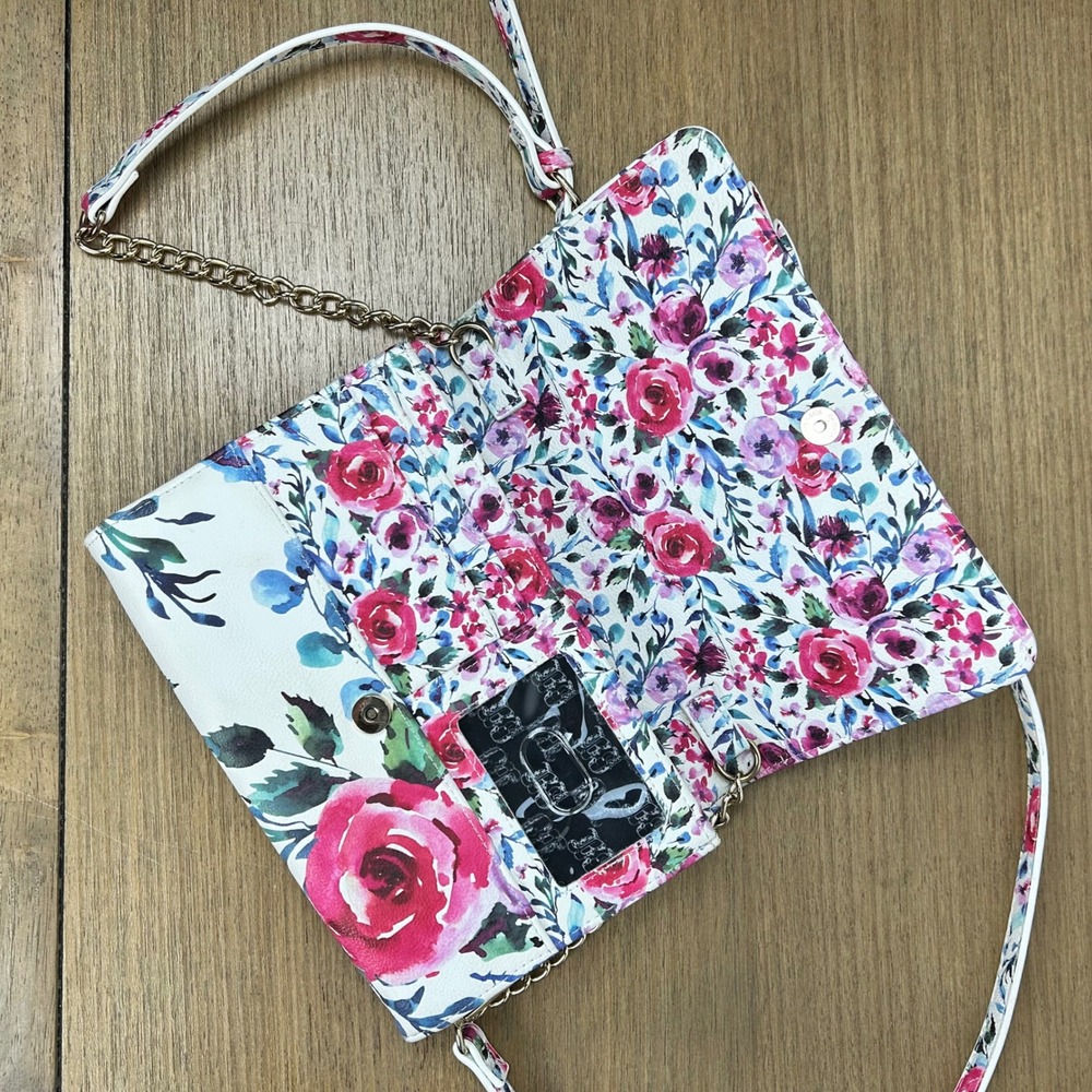 Betsey Johnson Floral Print Crossbody Bag Clutch with Bow Gold Chain - Picture 5 of 15